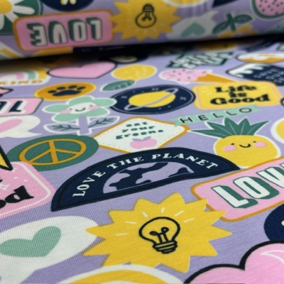 Jersey | Patches and Stripes | Schriften lavendel bunt